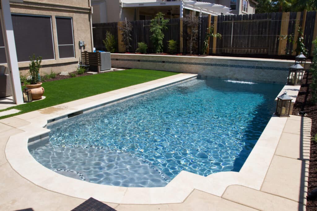 Classic Pool - Pinnacle Pools and Spas