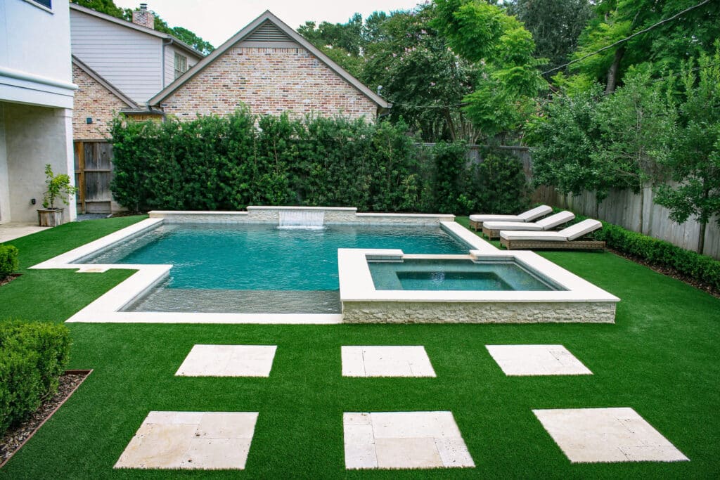 Geometric Pool - Pinnacle Pools and Spas