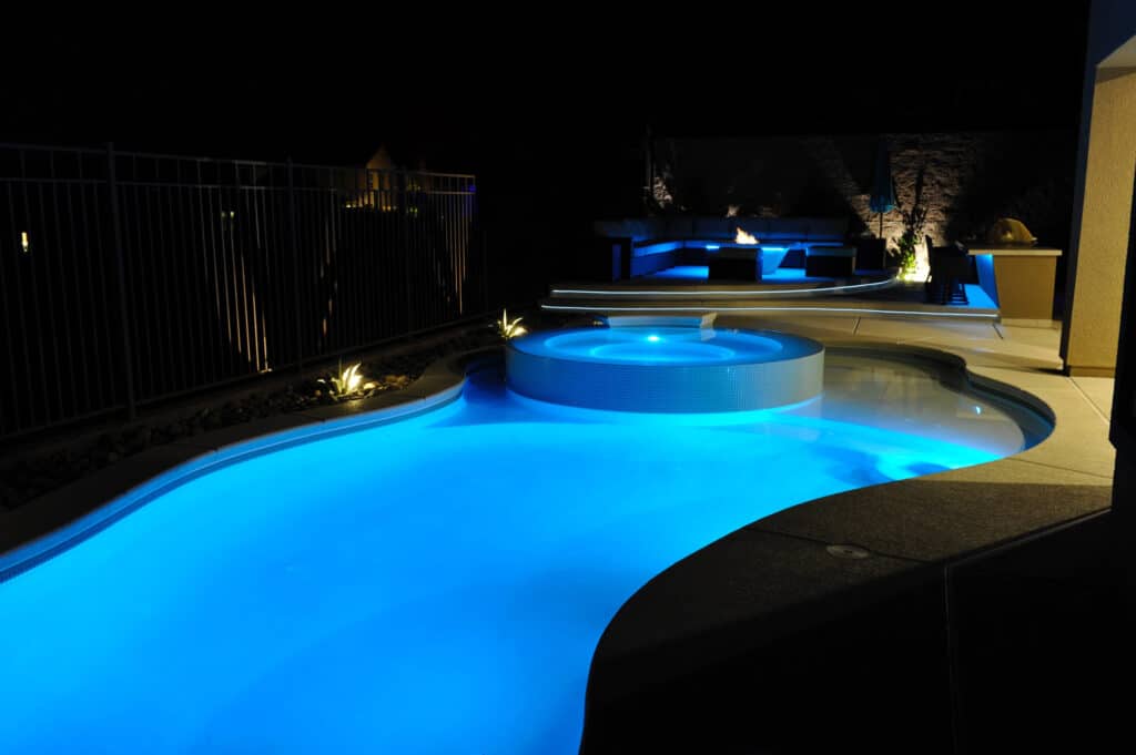 Freeform Pool - Pinnacle Pools and Spas