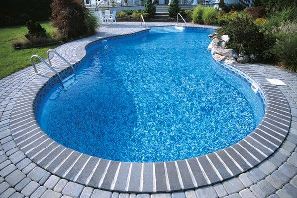 Vinyl Pool by Pinnacle Pools and Spas