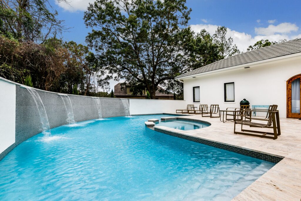 Custom backyard pool by Pinnacle Pools & Spas, pool builder serving Memphis, TN